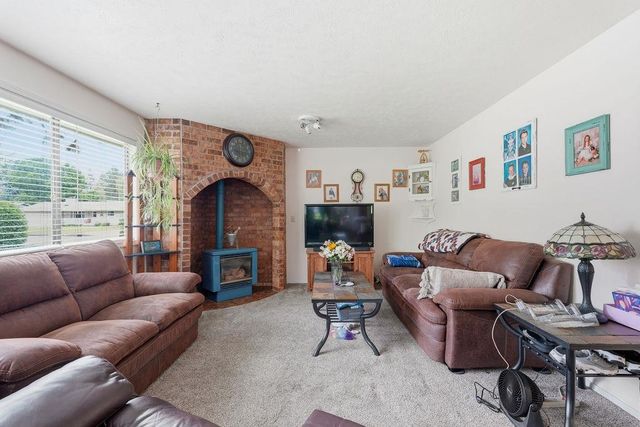 2925 S Skipworth Rd, Spokane Valley, WA 99206