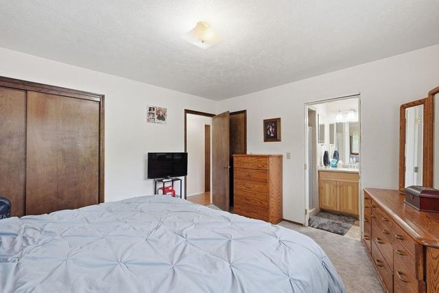 2925 S Skipworth Rd, Spokane Valley, WA 99206