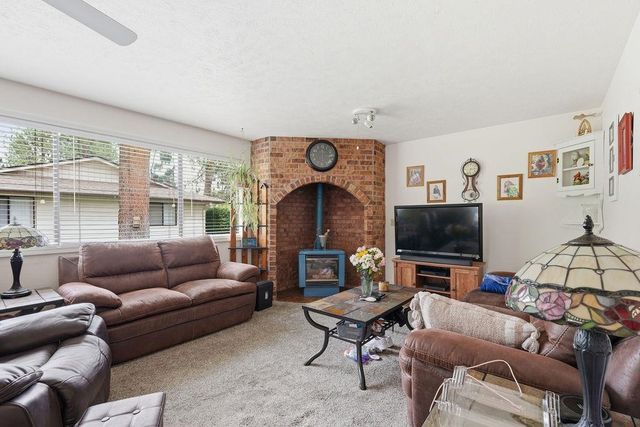 2925 S Skipworth Rd, Spokane Valley, WA 99206