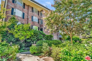 14106 Dickens Street 102, Sherman Oaks, CA 91423