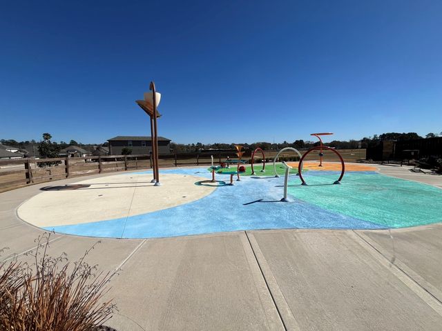 4535 Pinehurst Trace Drive, Pinehurst, TX 77362