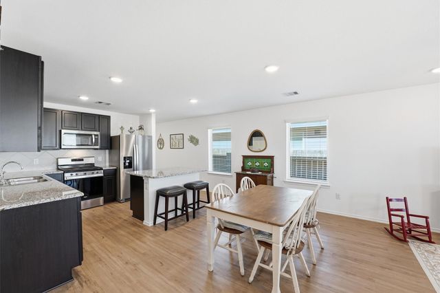 4535 Pinehurst Trace Drive, Pinehurst, TX 77362