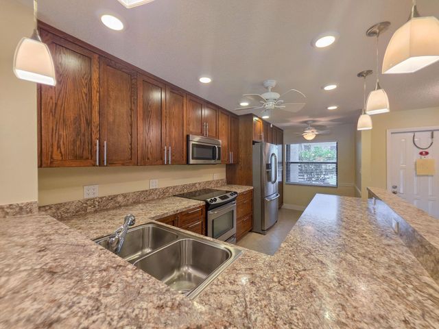 7892 Willow Spring Circle N 1511, Boynton Beach, FL 33436