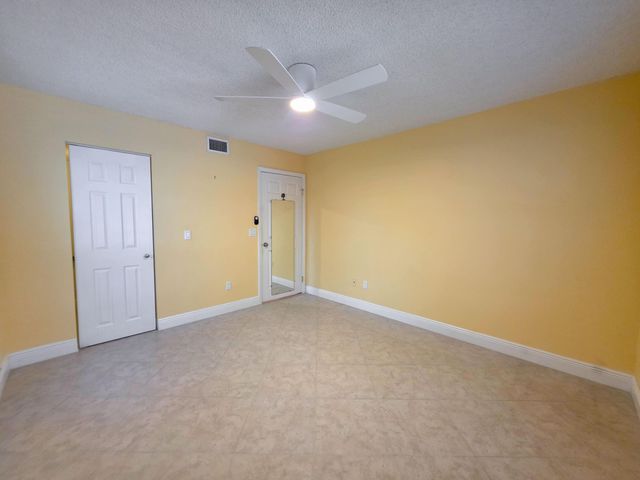 7892 Willow Spring Circle N 1511, Boynton Beach, FL 33436