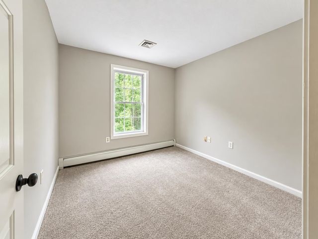 46 Bald Hill Road, Raymond, NH 03077