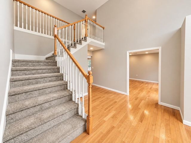 46 Bald Hill Road, Raymond, NH 03077