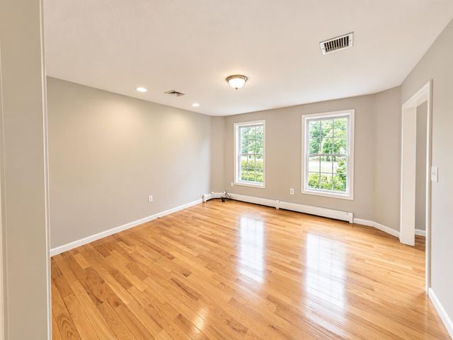 46 Bald Hill Road, Raymond, NH 03077