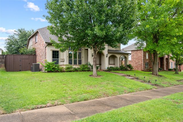 1709 White Cap Court, Desoto, TX 75115