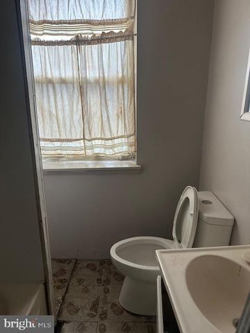 1749 W SEYBERT ST, Philadelphia, PA 19121