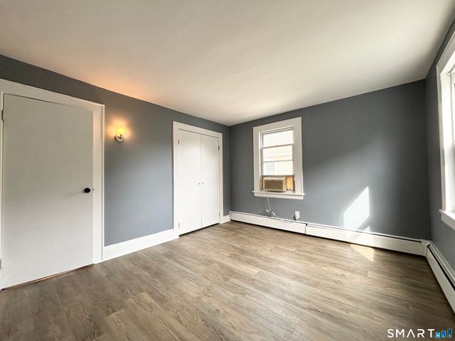 243 Knickerbocker Avenue, Stamford, CT 06907