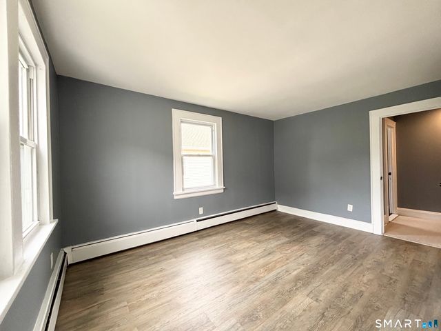 243 Knickerbocker Avenue, Stamford, CT 06907