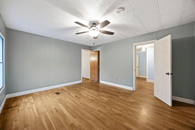 5159 Red Oak Road, Cottageville, SC 29435