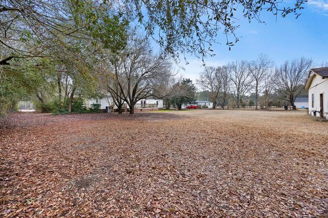 5159 Red Oak Road, Cottageville, SC 29435