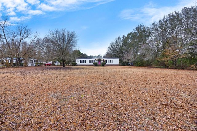 5159 Red Oak Road, Cottageville, SC 29435