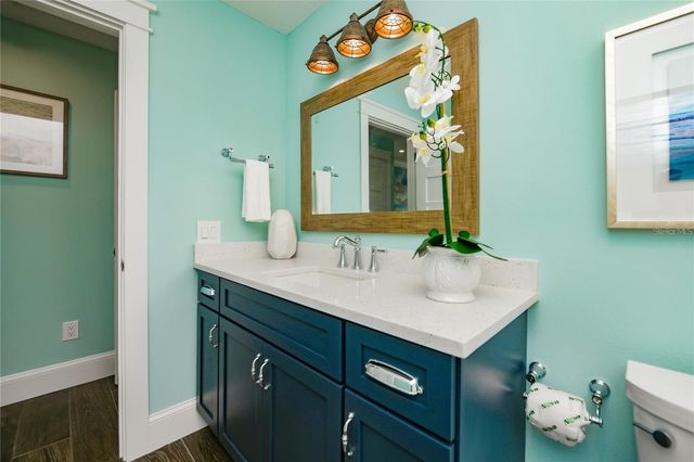 336 AVENIDA DE MAYO, Sarasota, FL 34242