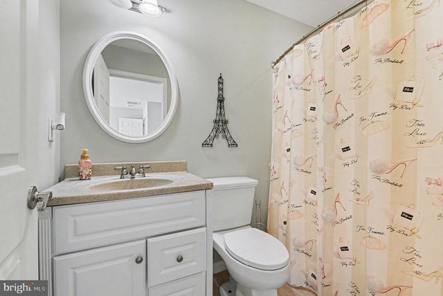 2452 MERCEDES CT, Harrisburg, PA 17112