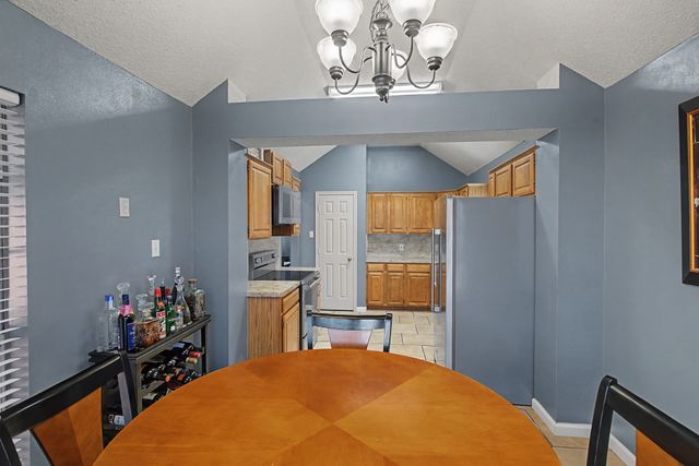 645 Cross Ridge Circle N, Fort Worth, TX 76120