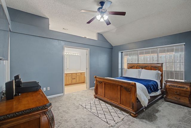 645 Cross Ridge Circle N, Fort Worth, TX 76120