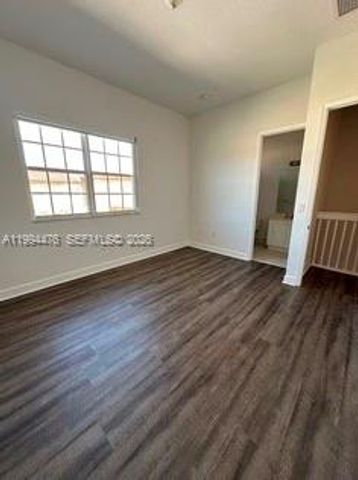 14623 SW 7th St 4-12, Pembroke Pines, FL 33027