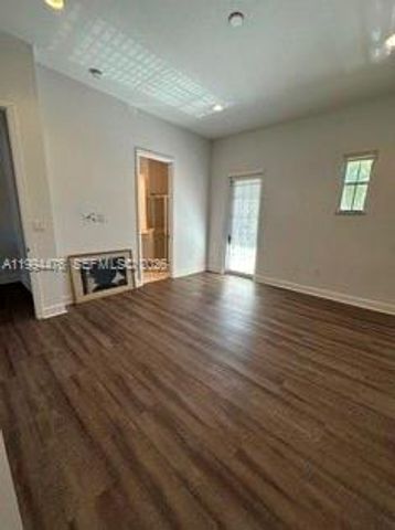 14623 SW 7th St 4-12, Pembroke Pines, FL 33027