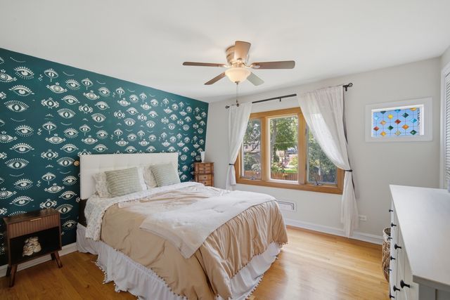 718 S Chestnut Avenue, Arlington Heights, IL 60005
