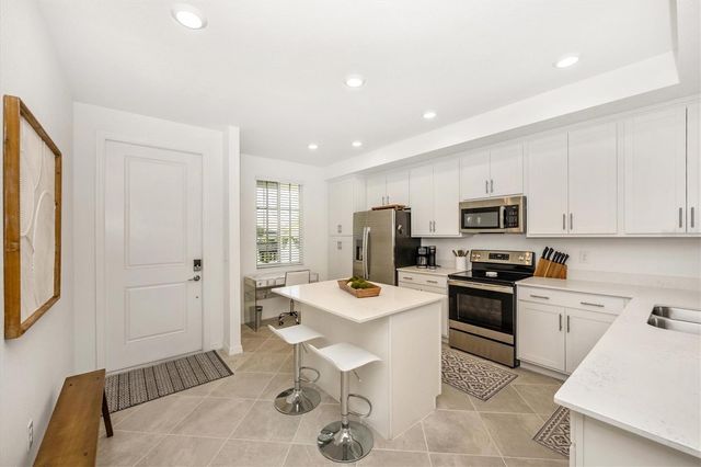 12240 WELLEN GOLF STREET 204, Venice, FL 34293