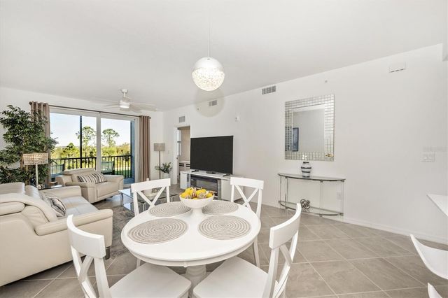 12240 WELLEN GOLF STREET 204, Venice, FL 34293