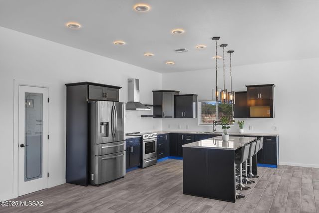 219 Calle Ranaculo, Rio Rico, AZ 85648