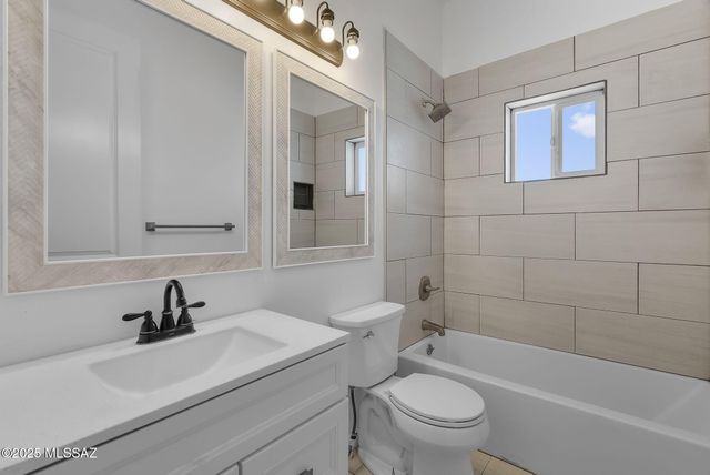 219 Calle Ranaculo, Rio Rico, AZ 85648