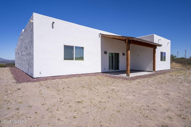 219 Calle Ranaculo, Rio Rico, AZ 85648