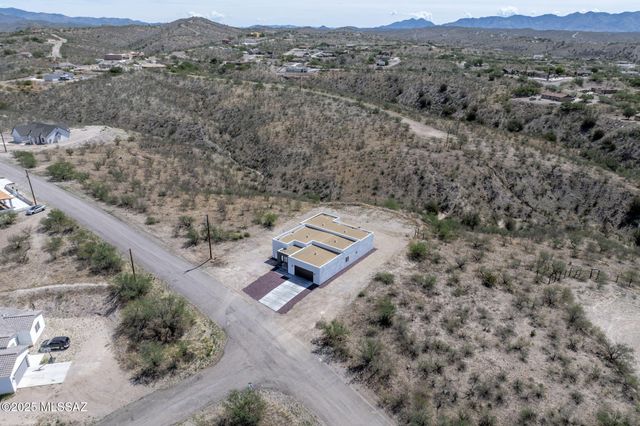 219 Calle Ranaculo, Rio Rico, AZ 85648