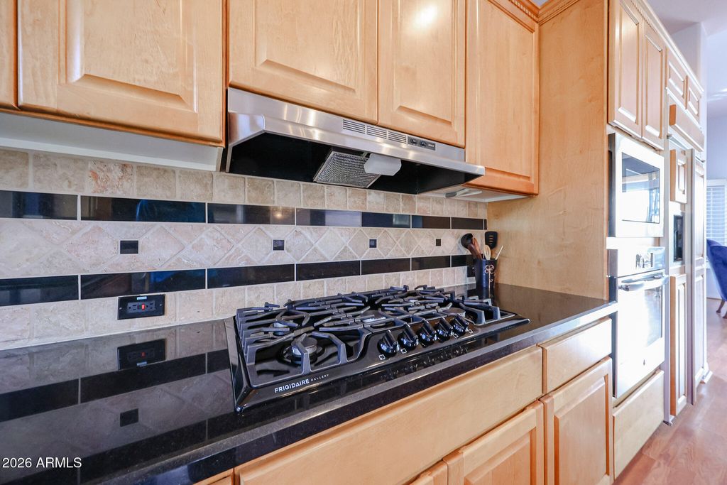 Image 16 of property listing at 7251 E BRISA Drive, Scottsdale, AZ 85266