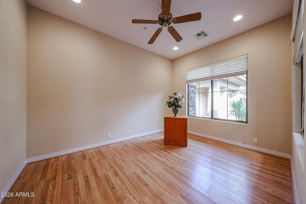 Image 33 of property listing at 7251 E BRISA Drive, Scottsdale, AZ 85266