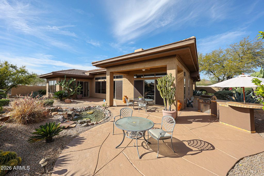 Image 4 of property listing at 7251 E BRISA Drive, Scottsdale, AZ 85266