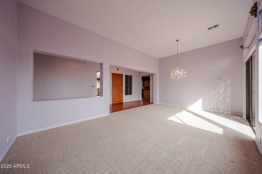 Image 8 of property listing at 7251 E BRISA Drive, Scottsdale, AZ 85266