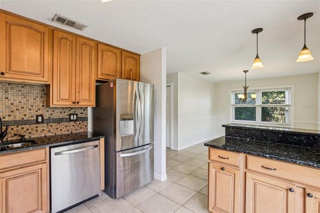 808 FRANKLIN CIRCLE, Palm Harbor, FL 34683