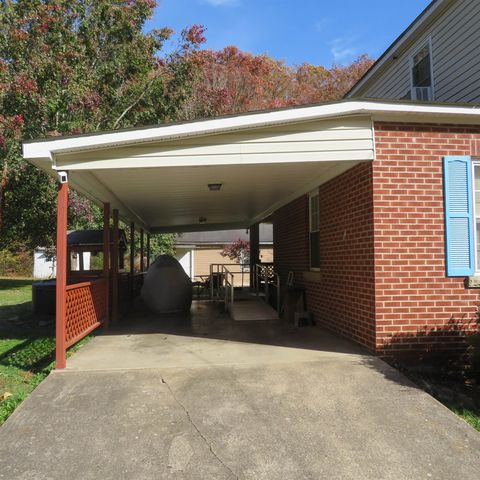 322 Bloss Branch, Lavalette, WV 25535