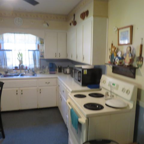 322 Bloss Branch, Lavalette, WV 25535