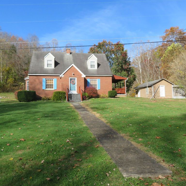 322 Bloss Branch, Lavalette, WV 25535