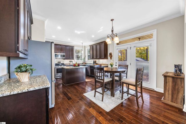 10 Meadowgold Lane, Greer, SC 29651