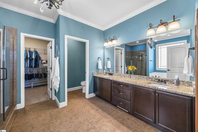 10 Meadowgold Lane, Greer, SC 29651