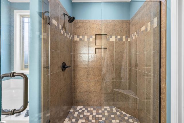 10 Meadowgold Lane, Greer, SC 29651