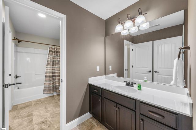 10 Meadowgold Lane, Greer, SC 29651