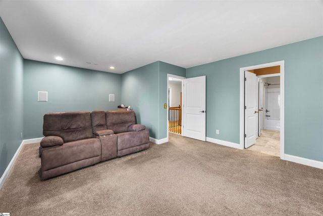 10 Meadowgold Lane, Greer, SC 29651