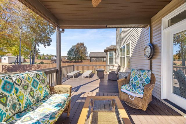 10 Meadowgold Lane, Greer, SC 29651