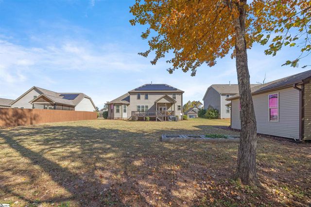 10 Meadowgold Lane, Greer, SC 29651