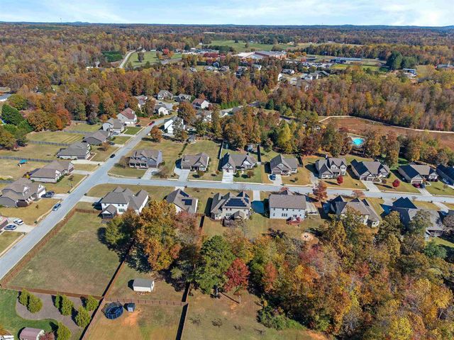 10 Meadowgold Lane, Greer, SC 29651