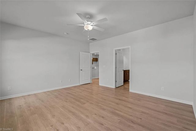 2533 Raspberry Hill Drive, Winston-salem, NC 27106