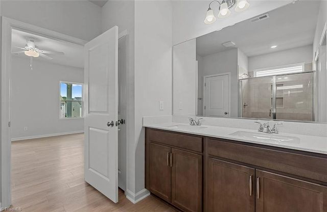 2533 Raspberry Hill Drive, Winston-salem, NC 27106