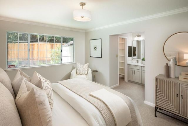 124 Jardin Drive, Los Altos, CA 94022